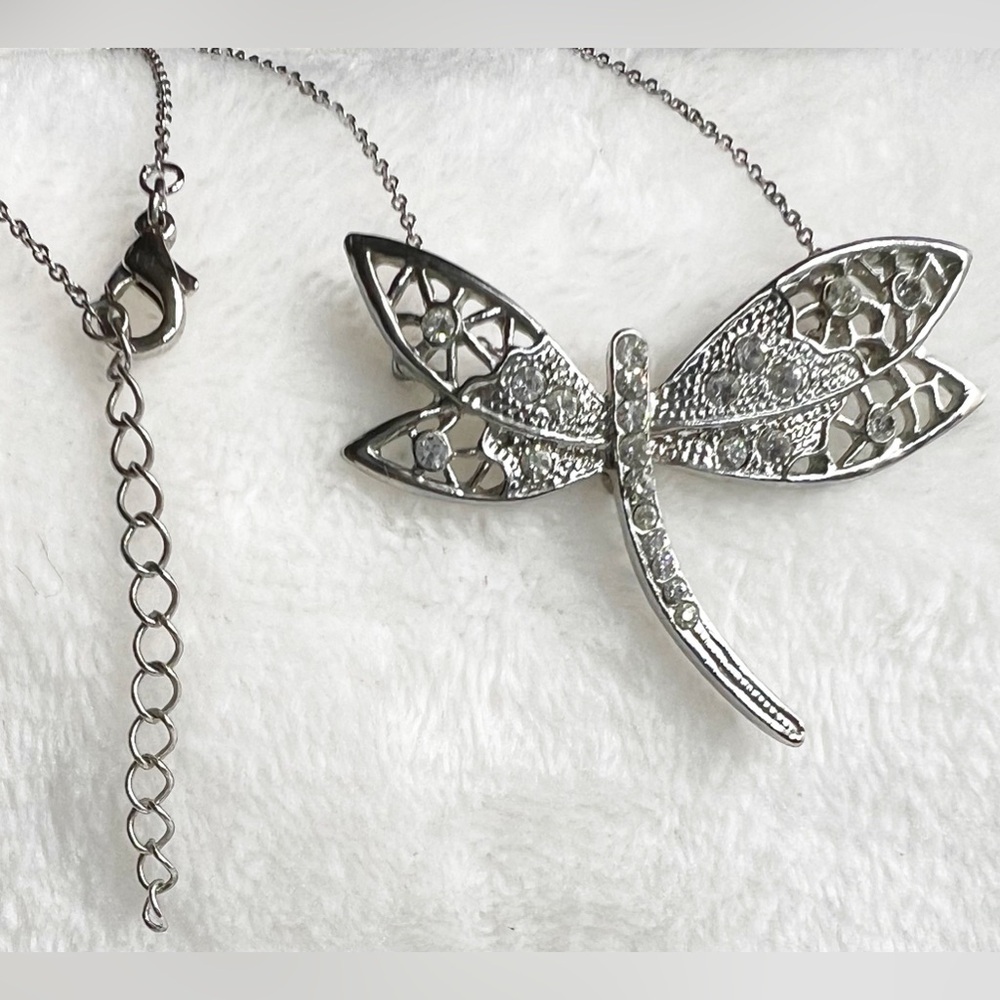 Dragonfly ♥️ Silver Tone Pendant Necklace